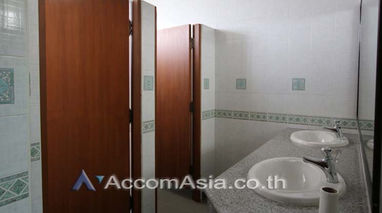 14  Office Space For Rent in Phaholyothin ,Bangkok MRT Phahon Yothin at Viwatchai Building AA14243